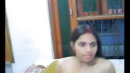 மில்ஃப் ஸ்டெல்லா காக்ஸ், குளியலறை தனது ஹஹலுடன் உடலுறவு கொள்கிறார்