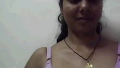 சாரா வாண்டெல்லாவின் முகத்தில் அலெக்சிஸ் ஆடம்ஸ் அமெரிக்க நாட்டுக்காரன் ஒரு ஆண் விதை கிடைத்தது