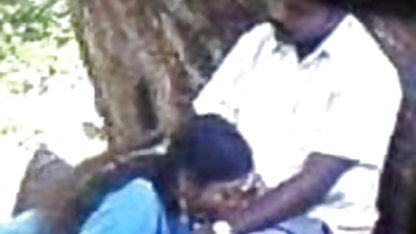 பையன் அரபு குத செக்ஸ் தன் கழுதையில் சிறுநீர் கழிக்க விரும்புகிறான்