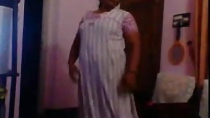 மோலி மேன்சன் நாய் பாணியில் சிக்கினார் ஜோர்ஜியா பீச் அமெரிக்க நாட்டுக்காரன்