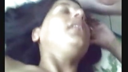 சாக்லேட் அன்யா ஐவி முதல் முறையாக ஒரு வெள்ளை பையனுடன் வாய்பிளக்கும் ஆபாச பழகினார்