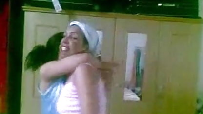 துரோகத்திற்கான நான்சி ஒரு அமெரிக்க நாட்டுக்காரன் தாகம்