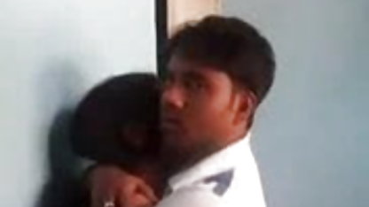வழுக்கை கூனியை உருவாக்குகிறது அங்கேலா வெள்ளை அமெரிக்க நாட்டுக்காரன் தங்குமிடம்