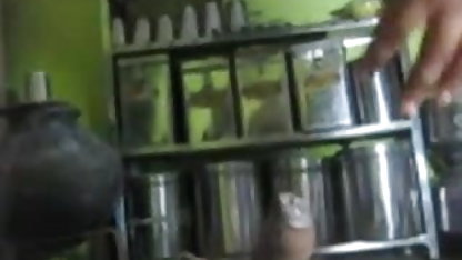 ஒரு தீவிர குத செக்ஸ் இமை கொண்ட செக்ஸ்