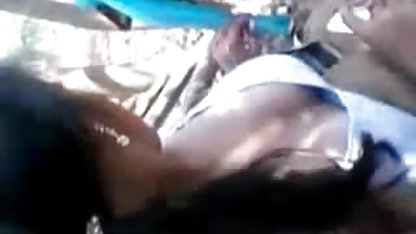 இளம் ரெனீ மிருகத்தனமான உடலுறவை விரும்புகிறார் கீஷா சாம்பல் வீட்டு