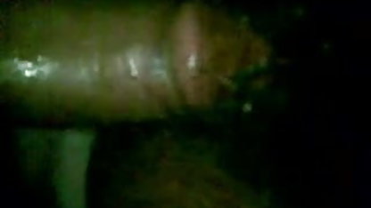 முதல் தேதி அம்பர் துரத்தல் அமெரிக்க நாட்டுக்காரன் மற்றும் உடனடியாக தனியா, செக்ஸ், படகோட்டி