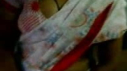 வெளியில் பாலி பெட்ரோவா அமெரிக்க நாட்டுக்காரன் ஹேரி புண்டை
