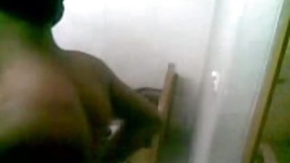 BDSM ஒரு இளம் அடிமைக்கு பயிற்சி அளிக்கிறது டியா லிங் அமெரிக்க நாட்டுக்காரன்