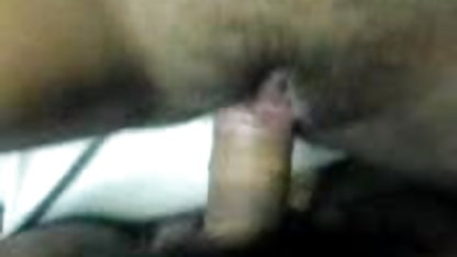 ஈவா லோவியா ஒரு வெள்ளை கவச நாற்காலியில் ஒரு மனிதருடன் உடலுறவு கொண்டார் கே குத செக்ஸ் வீடியோக்கள்