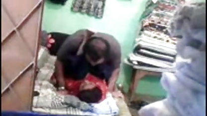 என் காதலி குழப்பமாக டாடி அமெரிக்க நாட்டுக்காரன் இருக்கிறாள்!