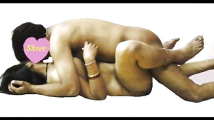 டாப்னே ரோசன் ரஷியன் அம்மா அமெரிக்க நாட்டுக்காரன் உடலுறவின் போது மிகப்பெரிய பால் குலுக்குகிறார்