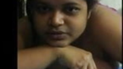 டோரிஸ் ஐவி இறுக்கமான செக்ஸ் மற்றும் அனினா சில்க் ஃபிஸ்டிங் சோதனை செய்தனர்