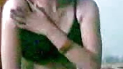 டாக்டர் அரியெல்லா ஃபெரெரா ஒரு சிறந்த அமெச்சூர், அமெரிக்க நாட்டுக்காரன் கைதியைப் பிடிக்கிறார்