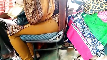 நான் என் காதலியின் உள்ளாடைகளை கழற்றினேன், அது தொடங்கியது பத்மநாபன் டெய்லர் அமெரிக்க நாட்டுக்காரன்