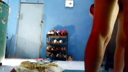 பேட்மேன் பெண் வெளி மாளிகையில் சுயஇன்பம் செய்கிறாள் குத சுயஇன்பம் ஆபாச