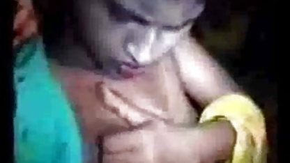 டிரஸ்ஸிங் ரூமில் குத ஆபாச வார்ப்பு ஜெர்க்