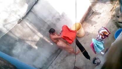 கருங்காலி சுயஇன்பத்தின் ஜோடி டெய்லர் அமெரிக்க நாட்டுக்காரன் மர்மங்களில் மூழ்கியது