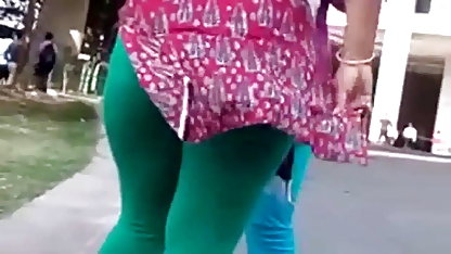 கவர்ச்சியான பஞ்சுபோன்ற பாரிய ஒரு விதமான ஸெக்ஸ் பொசிஷன் அமெரிக்க நாட்டுக்காரன்