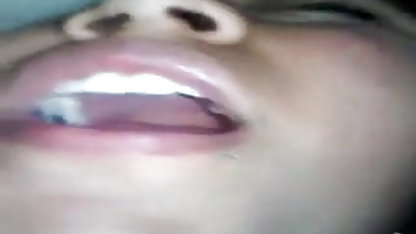 ராட்சத அழகி புண்டை வீட்டு லியா கொற்றி டில்டோ