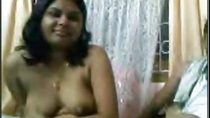 ஒரு பொன்னிறத்திற்கு முதிர்ந்த இரட்டை குத பாலியல் நரகம்