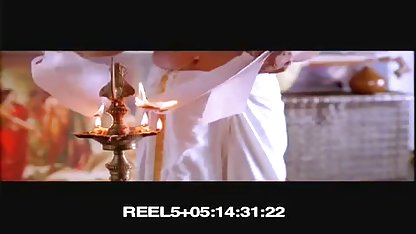 ஒரு நாற்காலி எனிமா காட்டுமாஸ்தான உடம்பு க்காரன் மற்றும் படுக்கையில் ஆசனவாய்