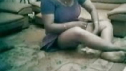 MILF கணவருக்கு தனியா அவா உயர்ந்தது அமெரிக்க நாட்டுக்காரன் பிறகு விழுங்குகிறது
