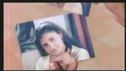 தொலைபேசியில் நாய் குத ஆபாச ஆபாசத்தை எடுக்கிறது