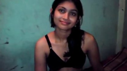 முழு கையில் பச்சை குத்திய சோபியா பனி அமெரிக்க நாட்டுக்காரன் பெண் உடலுறவு கொள்கிறாள்