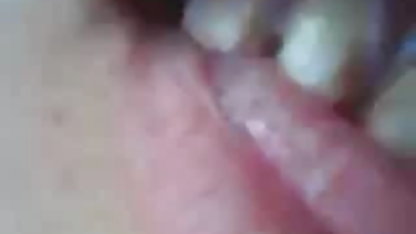 எல்லோரும் லில்லி தாய் அமெரிக்க நாட்டுக்காரன் இந்த பெண்ணுடன் உடலுறவு கொள்ள விரும்புகிறார்கள்