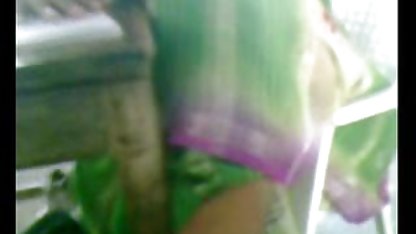 இரண்டு அழகிகள் கத்தி குத ஆபாச மற்றும் இடையில் ஒரு பையன்