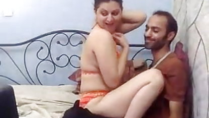நம்பமுடியாத முறைசாரிகளின் மானுவல் ஃபெரேரா திருடன் வெறித்தனமான களியாட்டம்