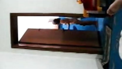 பல அதிர்வுகளால் எல்லா நோவா அமெரிக்க நாட்டுக்காரன் இயக்கப்படும் ஆசியனைக் கட்டியது
