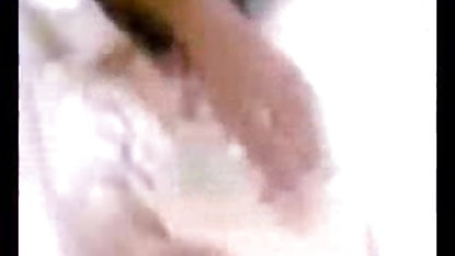 ஏஞ்சலினா மைக் அட்ரியனோவுடன் குழாய் காகம் ஒரே நேரத்தில் இரண்டு டிரங்குகளை எடுக்கிறது
