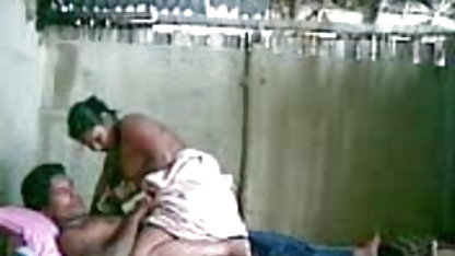 சோலோ கவர்ச்சியான அம்பர் லின் குத குழந்தை